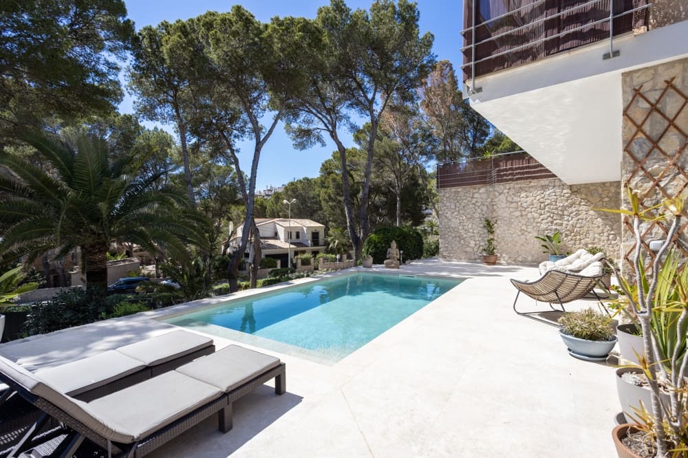 Chalet de 4 habitaciones en Costa de la Calma en venta con piscina garaje - 1.695.000 € (Ref: 10158552)