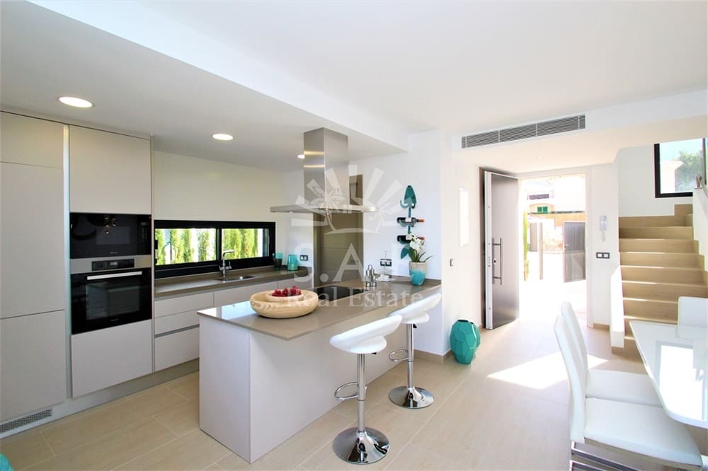 3 sypialnia Dom na sprzedaż w Colonia de Sant Pere / Colonia de San Pedro - 1 270 000 € (Ref: 4578864)