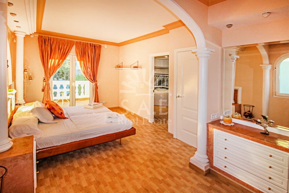 6 soveværelse Byhus til salg i Son Caliu - € 2.055.000 (Ref: 6479521)