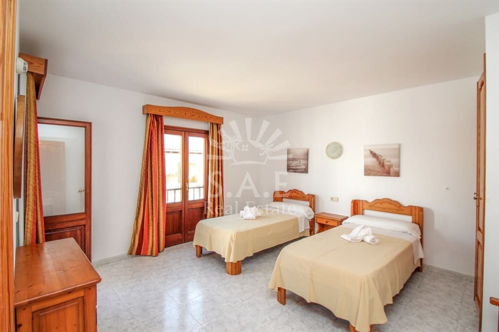 15 soveværelse Hotel til salg i Cala Ratjada - € 1.900.000 (Ref: 6995508)