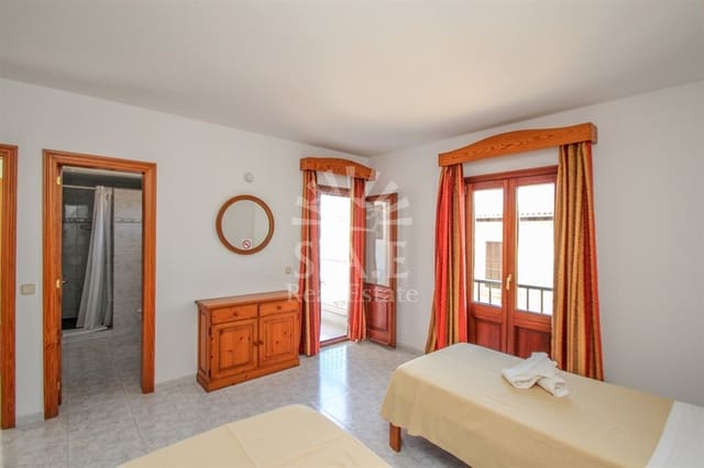 15 soveværelse Hotel til salg i Cala Ratjada, Capdepera - € 1.900.000 (Ref: 6995508)