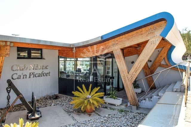 6 slaapkamer Rijtjeshuis te koop in Ca'n Picafort, Santa Margalida - € 2.500.000 (Ref: 6997604)