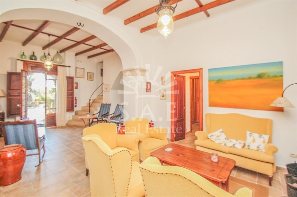 13 soveværelse Hotel til salg i Ses Salines - € 6.500.000 (Ref: 7388453)