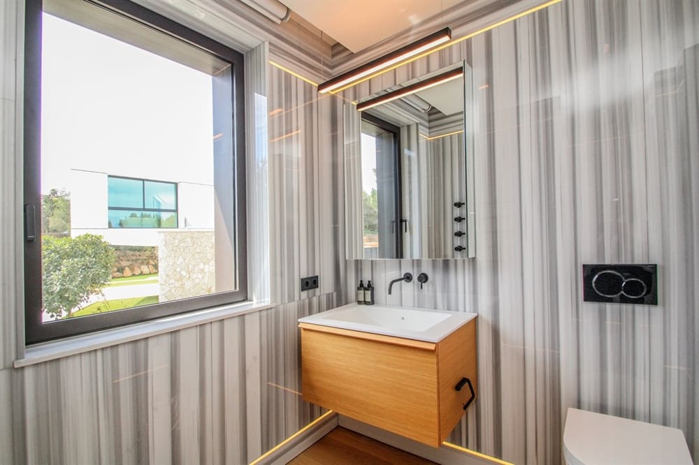 8 sypialnia Willa na sprzedaż w Santa Ponsa - 7 950 000 € (Ref: 7484893)