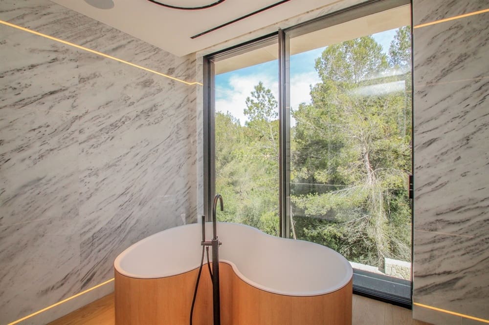 8 sypialnia Willa na sprzedaż w Santa Ponsa - 7 950 000 € (Ref: 7484893)