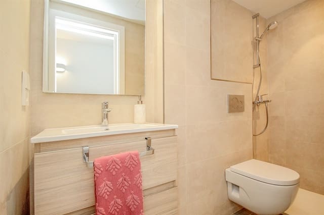 2 soverom Leilighet til salgs i L'Arenal, Palma de Mallorca - € 643 000 (Ref: 7523928)