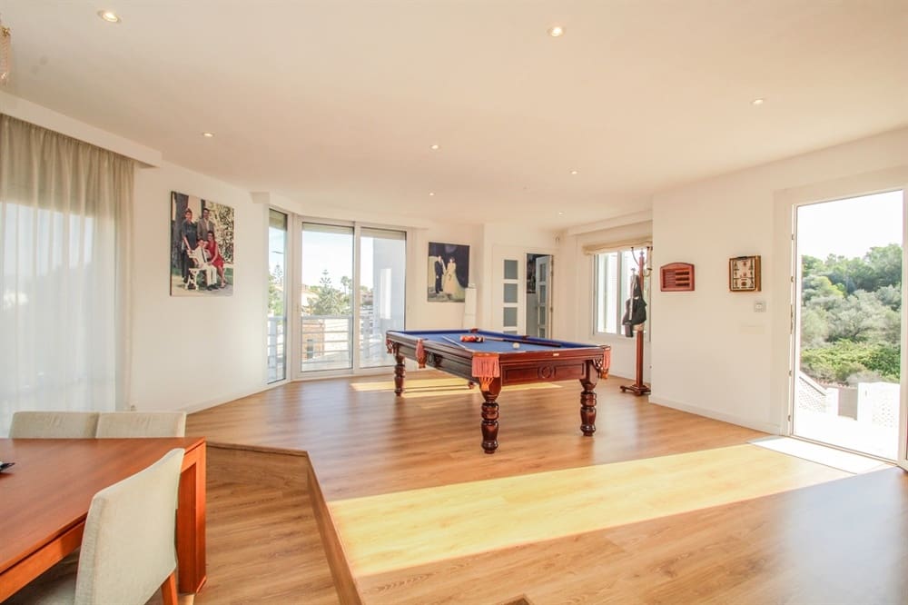 4 slaapkamer Rijtjeshuis te koop in Son Veri Nou - € 1.190.000 (Ref: 7827474)