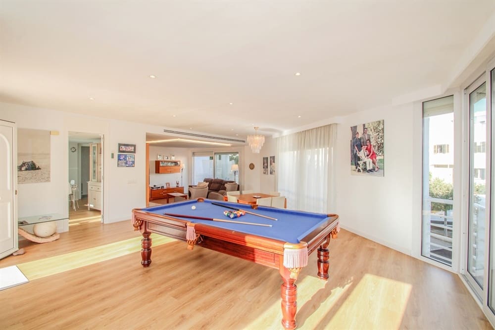 4 slaapkamer Rijtjeshuis te koop in Son Veri Nou - € 1.190.000 (Ref: 7827474)