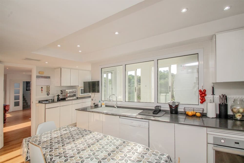 4 slaapkamer Rijtjeshuis te koop in Son Veri Nou - € 1.190.000 (Ref: 7827474)