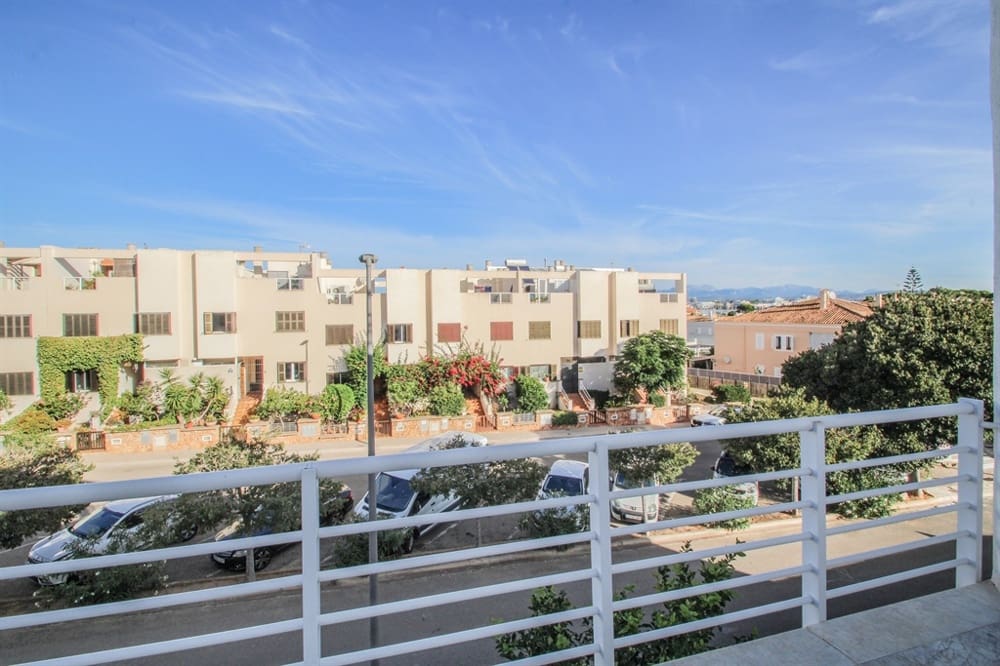 4 slaapkamer Rijtjeshuis te koop in Son Veri Nou - € 1.190.000 (Ref: 7827474)