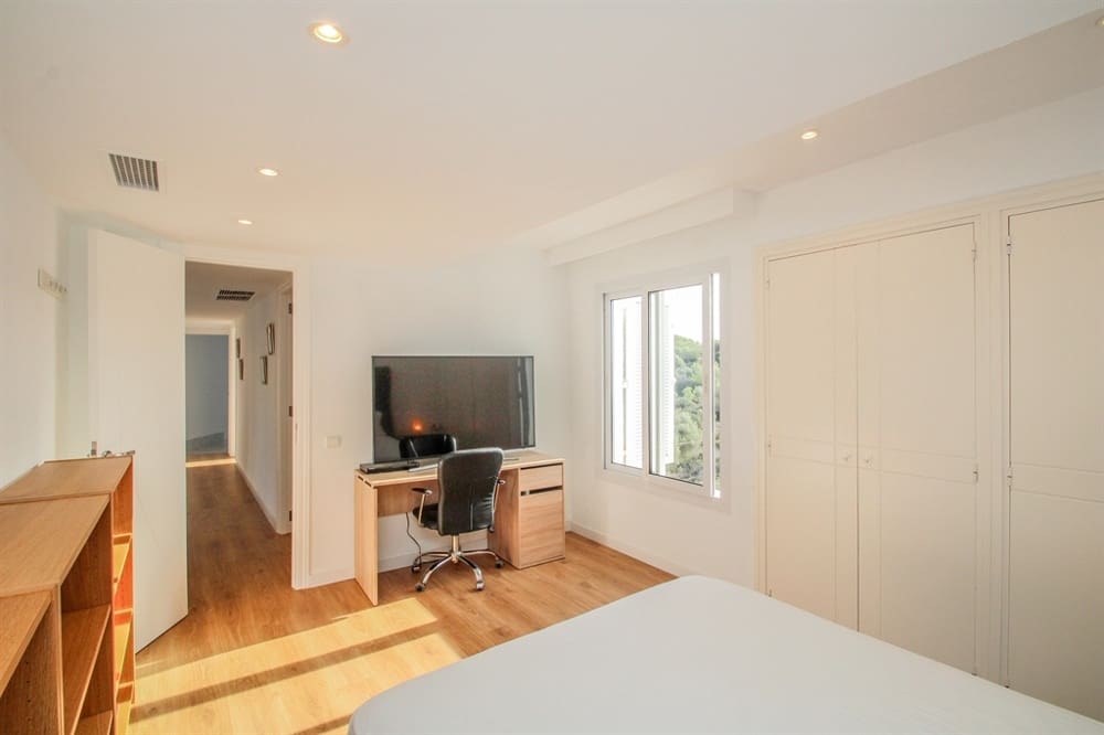 4 slaapkamer Rijtjeshuis te koop in Son Veri Nou - € 1.190.000 (Ref: 7827474)