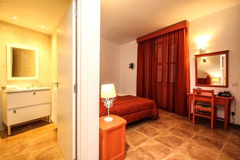 8 soveværelse Hotel til salg i Sineu - € 1.490.000 (Ref: 8389919)