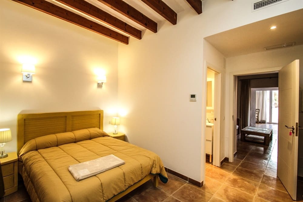 8 soveværelse Hotel til salg i Sineu - € 1.490.000 (Ref: 8389919)