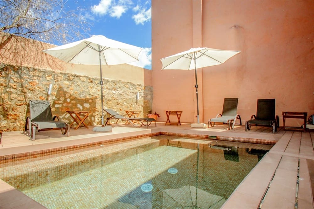 8 soveværelse Hotel til salg i Sineu - € 1.490.000 (Ref: 8389919)