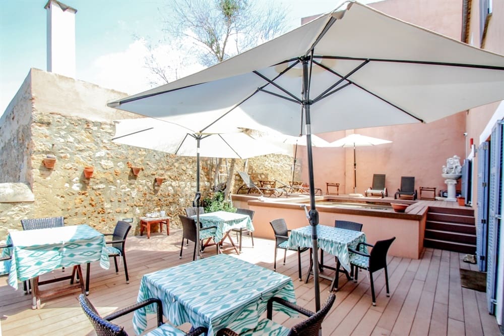 8 soveværelse Hotel til salg i Sineu - € 1.490.000 (Ref: 8389919)