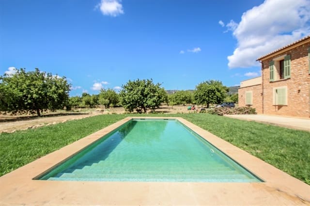 4 bedroom Villa for sale in Alaró - € 3,200,000 (Ref: 8389920)