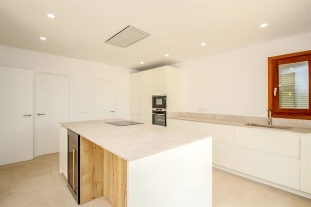 4 bedroom Villa for sale in Alaró - € 3,200,000 (Ref: 8389920)