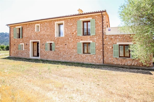 4 bedroom Villa for sale in Alaró - € 3,200,000 (Ref: 8389920)