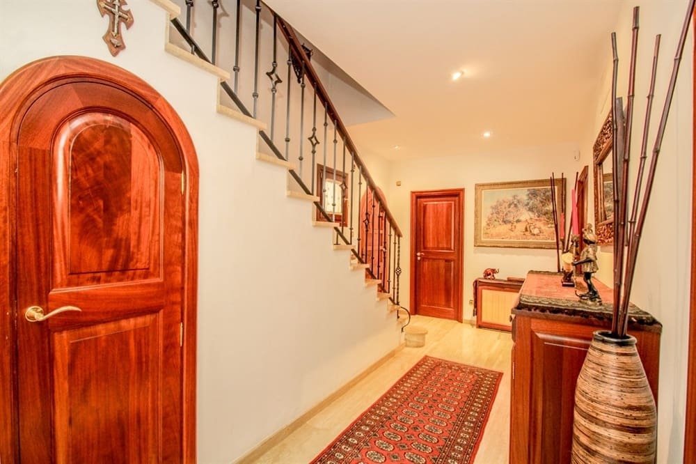 7 soveværelse Byhus til salg i Bendinat - € 7.500.000 (Ref: 8420537)