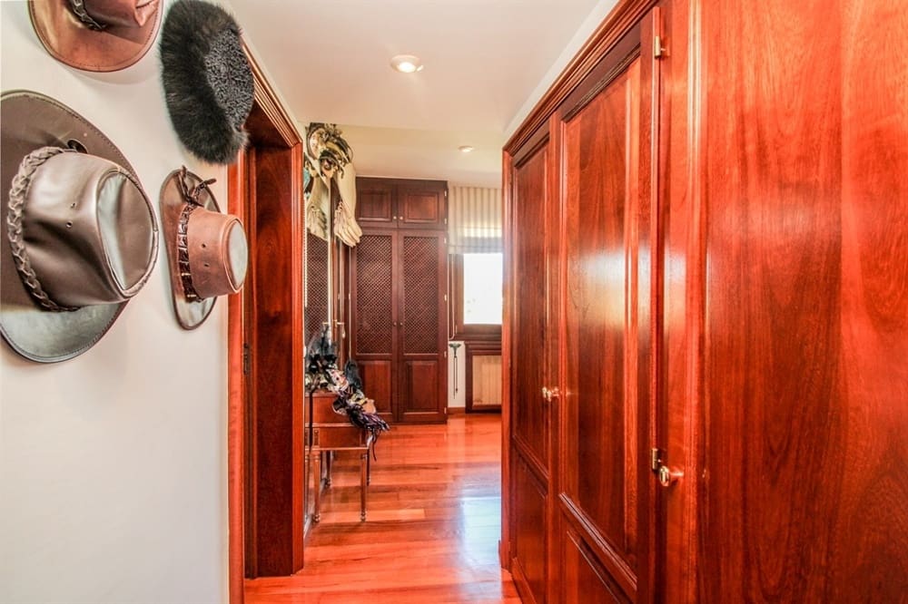 7 soveværelse Byhus til salg i Bendinat - € 7.500.000 (Ref: 8420537)