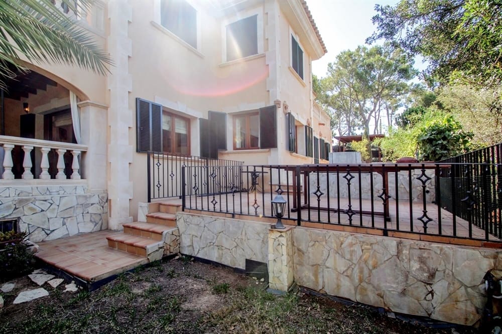 7 soveværelse Byhus til salg i Bendinat - € 7.500.000 (Ref: 8420537)