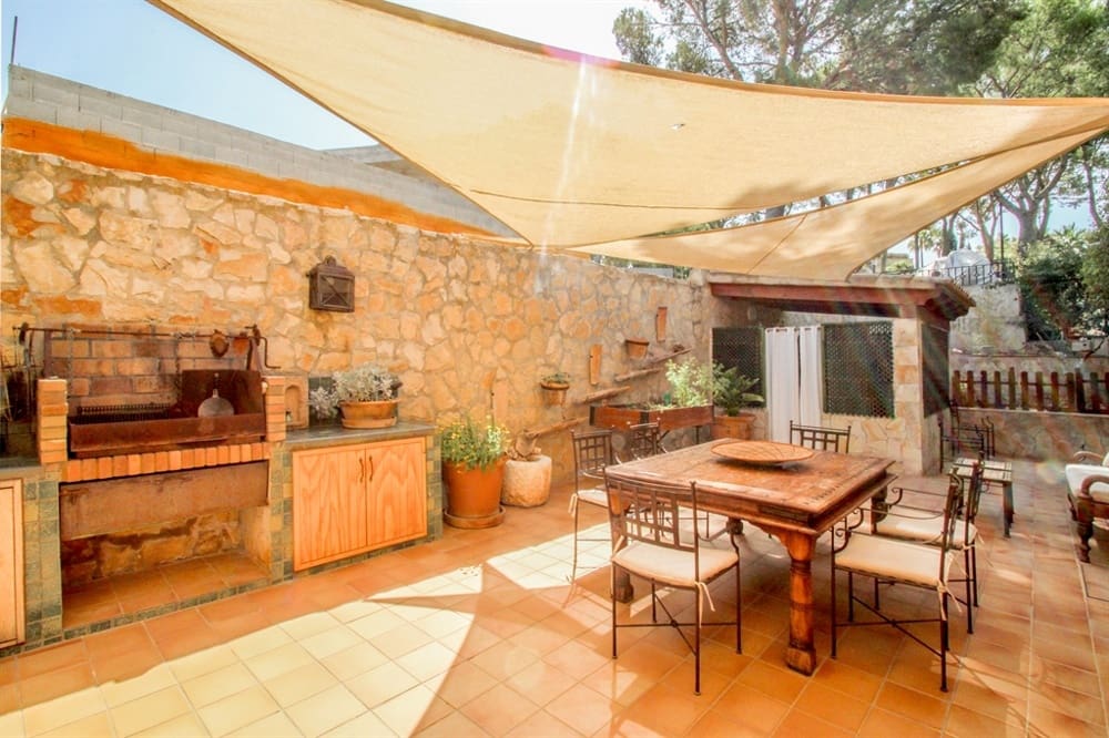 7 soveværelse Byhus til salg i Bendinat - € 7.500.000 (Ref: 8420537)