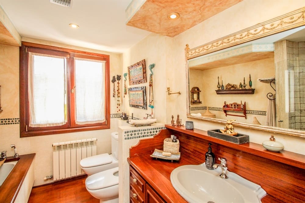 7 soveværelse Byhus til salg i Bendinat - € 7.500.000 (Ref: 8420537)