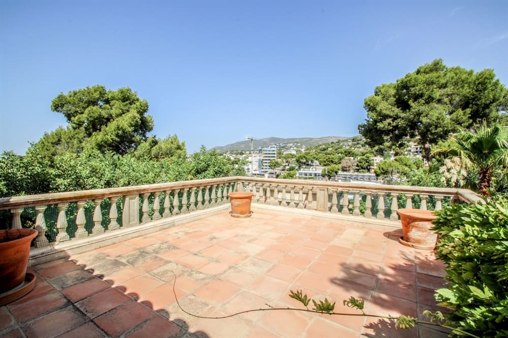 7 soveværelse Byhus til salg i Bendinat - € 7.500.000 (Ref: 8420537)