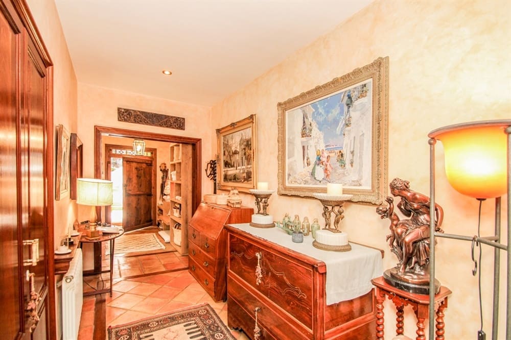 7 soveværelse Byhus til salg i Bendinat - € 7.500.000 (Ref: 8420537)