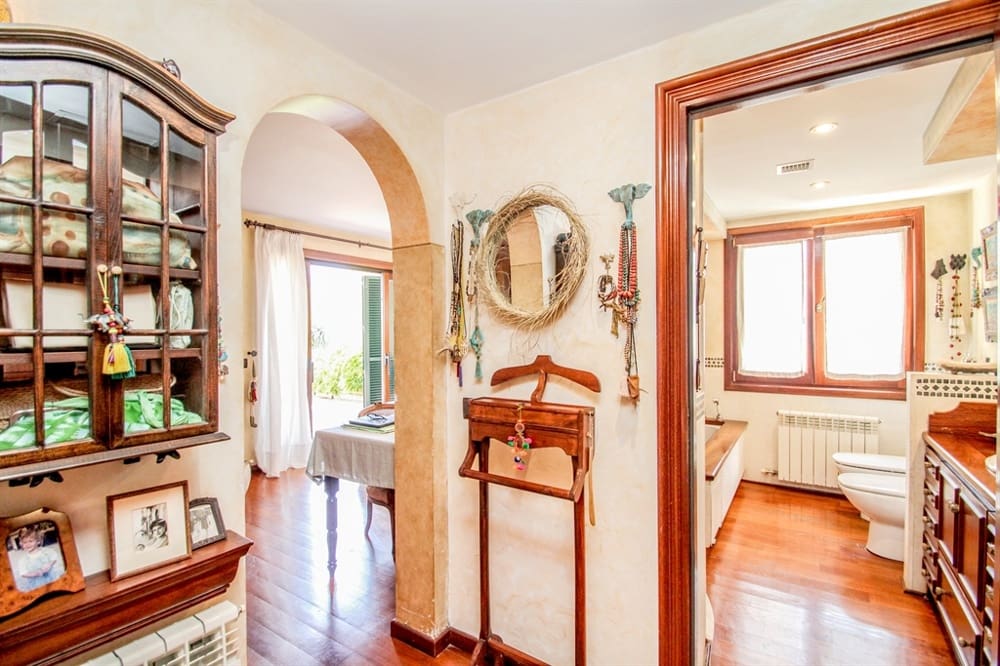 7 soveværelse Byhus til salg i Bendinat - € 7.500.000 (Ref: 8420537)