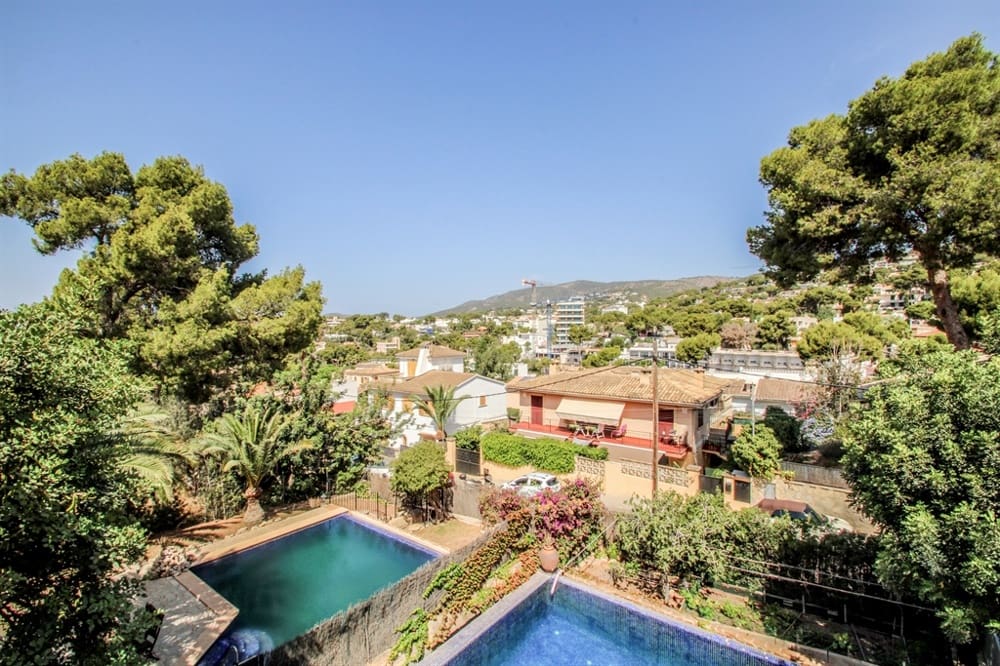 7 soveværelse Byhus til salg i Bendinat - € 7.500.000 (Ref: 8420537)