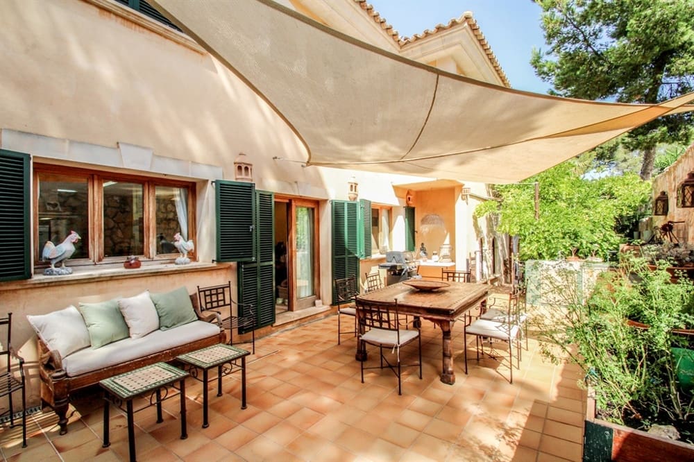 7 soveværelse Byhus til salg i Bendinat - € 7.500.000 (Ref: 8420537)