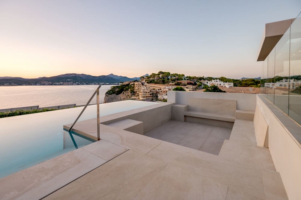 4 soveværelse Villa til salg i Santa Ponsa - € 14.900.000 (Ref: 8436172)