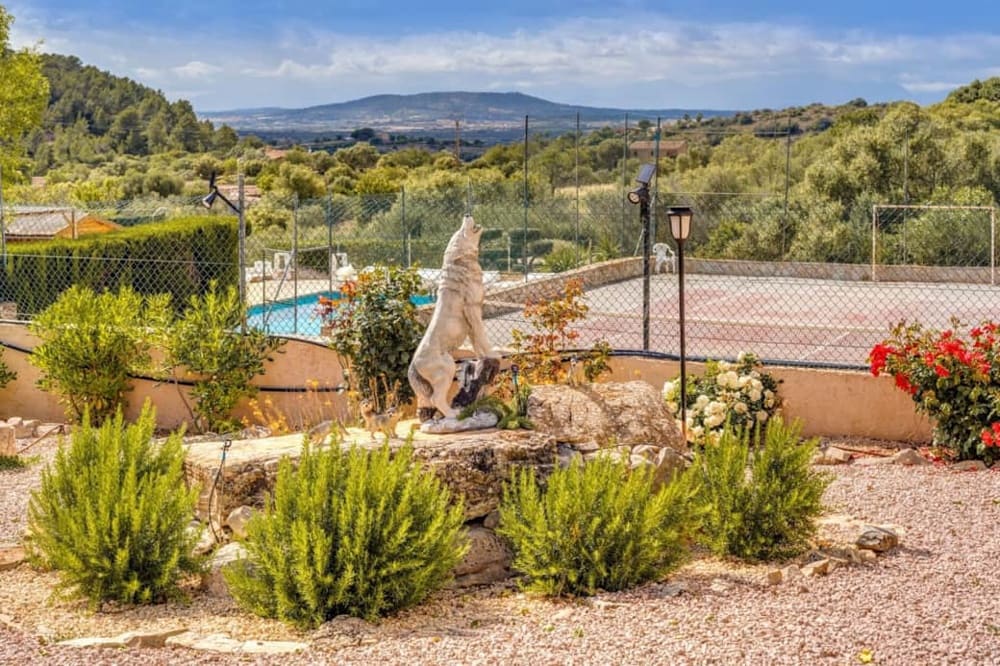 3 bedroom Finca/Country House for sale in Son Macia - € 899,000 (Ref: 8462529)