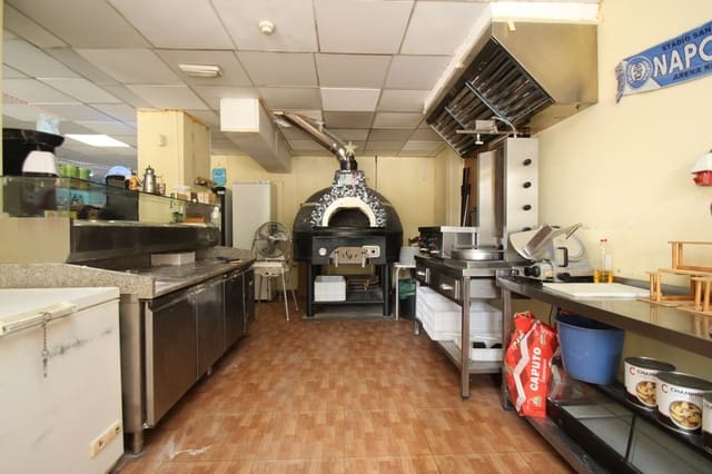 Restaurant/Bar til salg i L'Arenal / S'Arenal, Llucmajor - € 430.000 (Ref: 8563031)