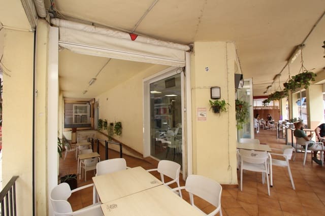 Restaurant/Bar til salg i L'Arenal / S'Arenal, Llucmajor - € 430.000 (Ref: 8563031)