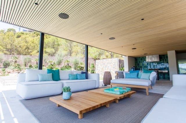 6 bedroom Villa for sale in Puerto de Andratx, Andratx with pool garage - € 11,800,000 (Ref: 8813514)