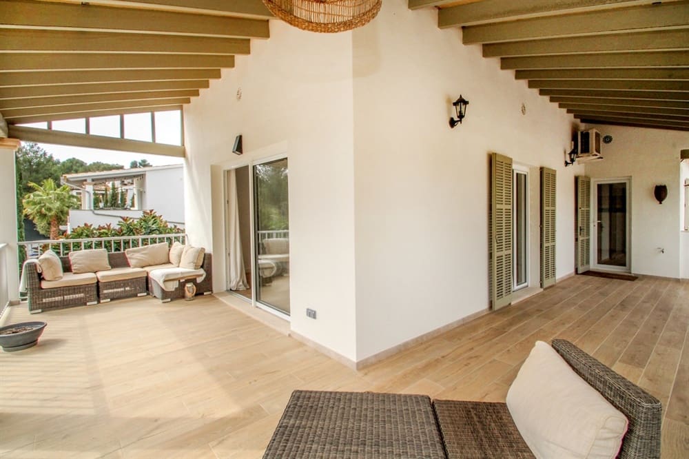 4 bedroom Villa for sale in Santa Ponsa - € 2,190,000 (Ref: 8826826)