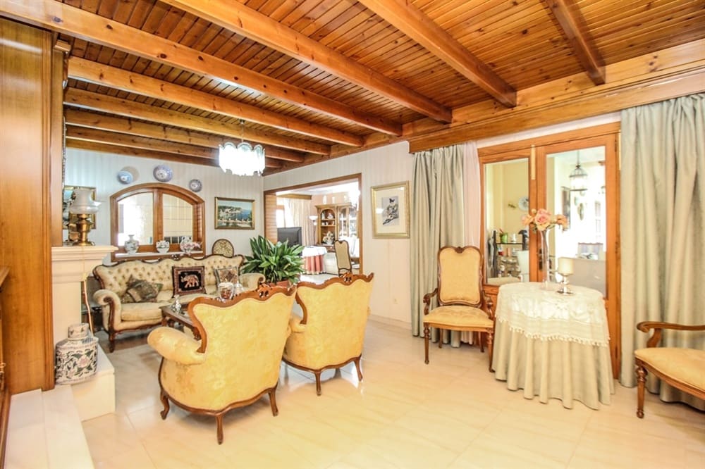 8 soveværelse Byhus til salg i Cala Ratjada - € 990.000 (Ref: 8846702)