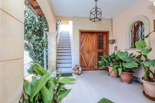 8 soverom Hus til salgs i Cala Ratjada, Capdepera - € 990 000 (Ref: 8846702)