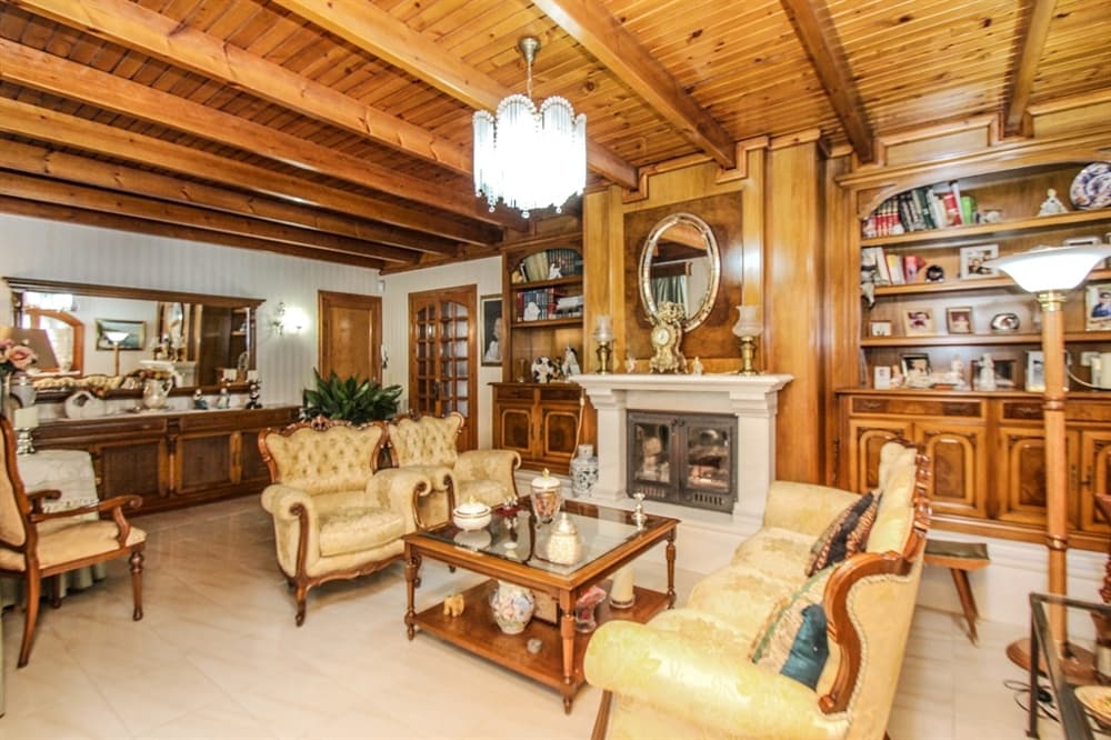 8 soveværelse Byhus til salg i Cala Ratjada - € 990.000 (Ref: 8846702)