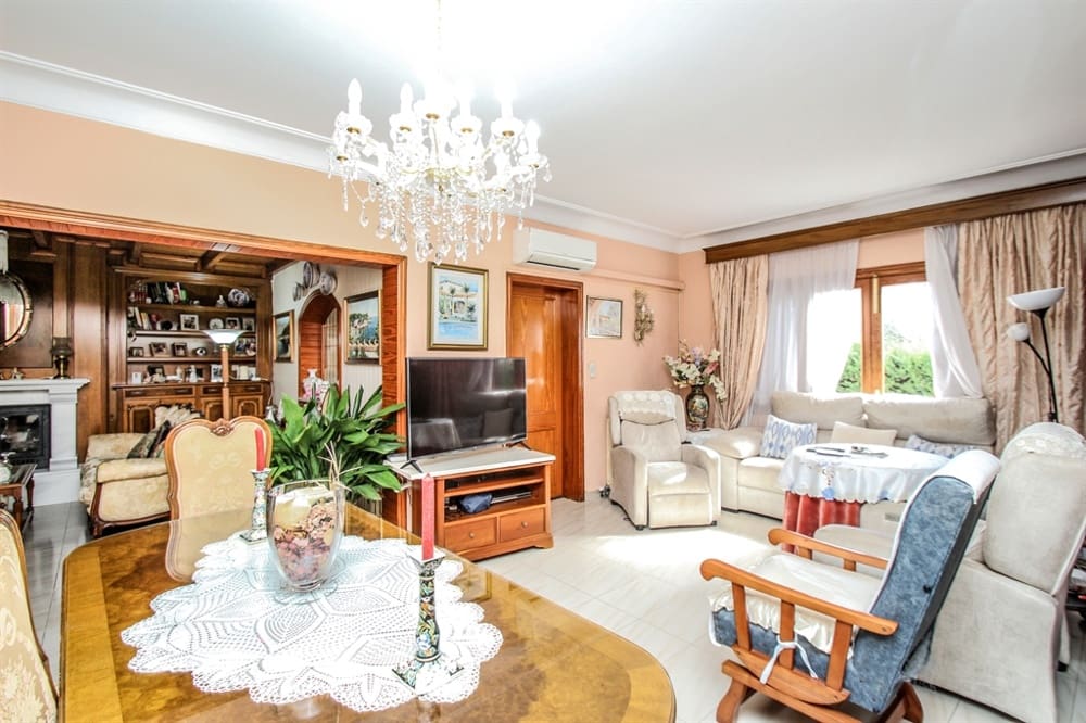 8 soveværelse Byhus til salg i Cala Ratjada - € 990.000 (Ref: 8846702)