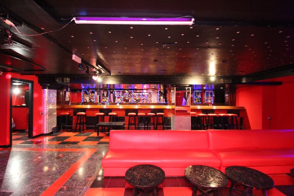 9 soveværelse Restaurant/Bar til salg i L'Arenal / S'Arenal - € 2.886.000 (Ref: 8881085)