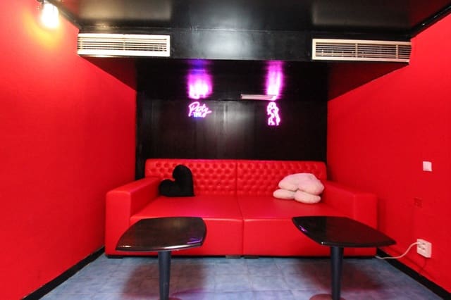 9 slaapkamer Restaurant/bar te koop in L'Arenal / S'Arenal, Llucmajor - € 2.886.000 (Ref: 8881085)