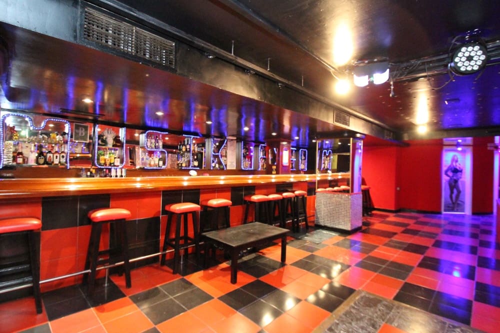 9 soveværelse Restaurant/Bar til salg i L'Arenal / S'Arenal - € 2.886.000 (Ref: 8881085)