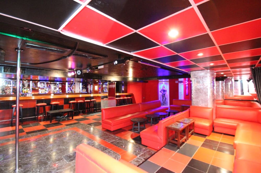 9 soveværelse Restaurant/Bar til salg i L'Arenal / S'Arenal - € 2.886.000 (Ref: 8881085)