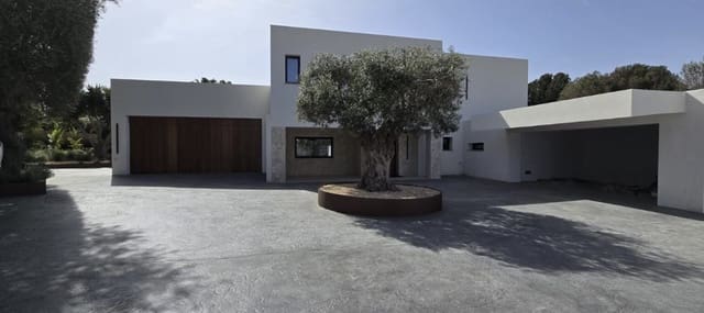 Chalet de 6 habitaciones en Santa Ponsa, Calvià en venta - 4.495.000 € (Ref: 8920882)