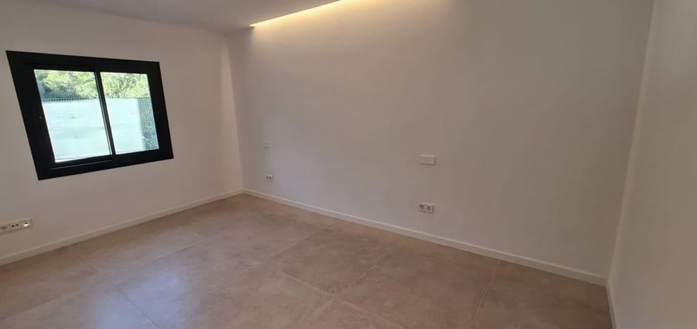 Chalet de 6 habitaciones en Santa Ponsa en venta - 4.495.000 € (Ref: 8920882)