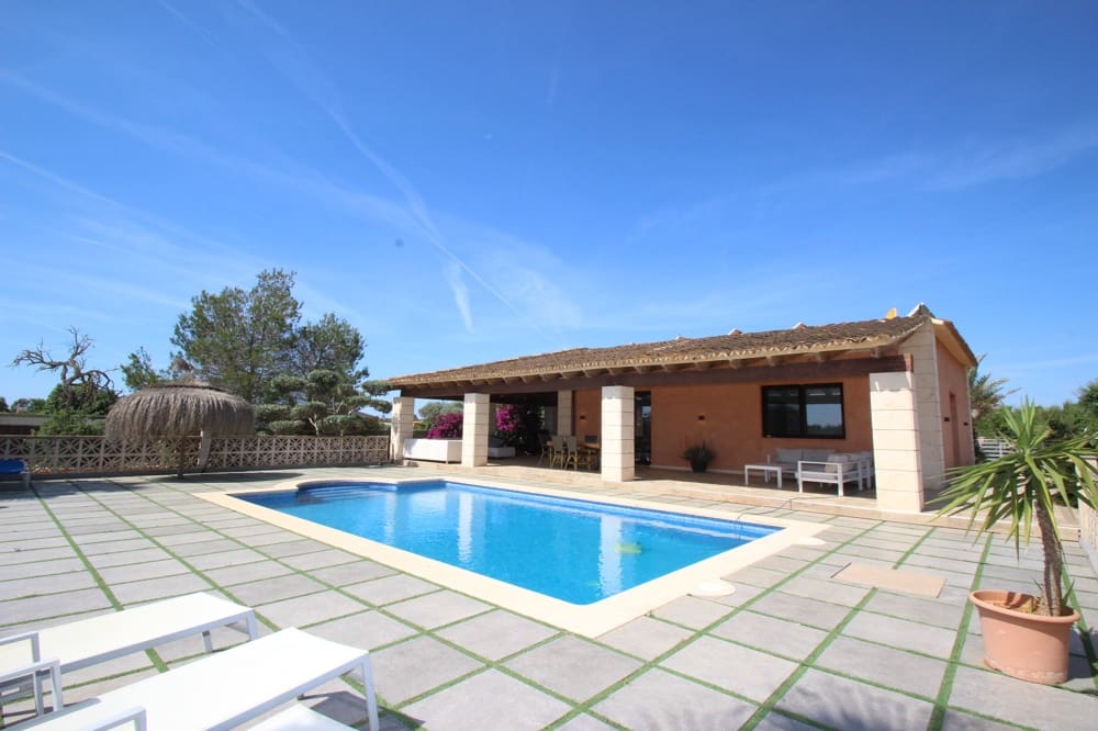 4 slaapkamer Finca/Landhuis te koop in Llucmajor - € 860.000 (Ref: 9013434)