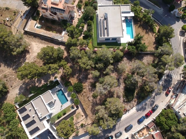 Teren niezagospodarowany na sprzedaż w Calvià Pueblo, Calvià - 995 000 € (Ref: 9095573)